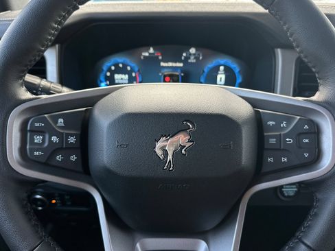 New 2026 Ford Bronco Outer Banks AWD/4WD image 23