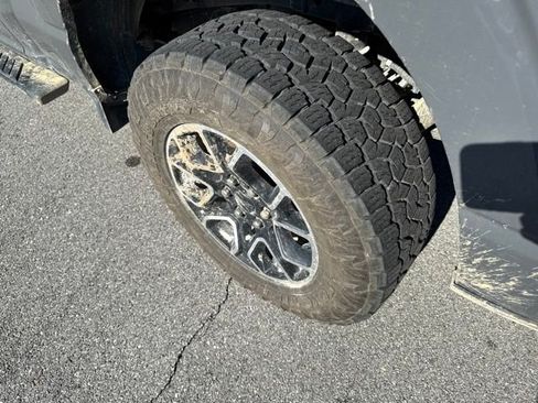 Used 2021 Ford F150 XLT w/ Equipment Group 302A High AWD/4WD image 11
