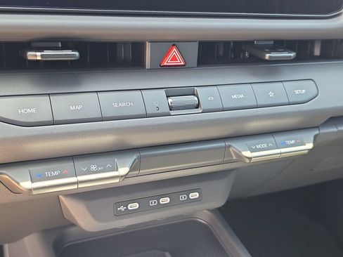 New 2027 Kia Seltos X-Line S w/ X-Line S Premium Package AWD/4WD image 26