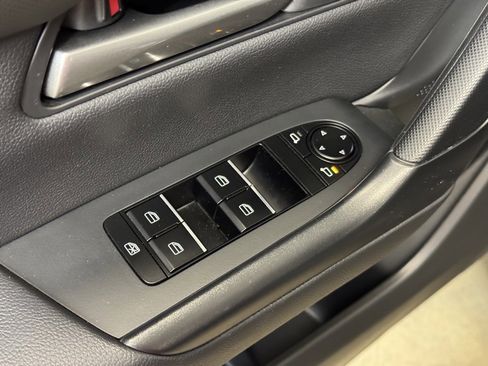 Used 2024 MAZDA CX-50 AWD 2.5 S image 9