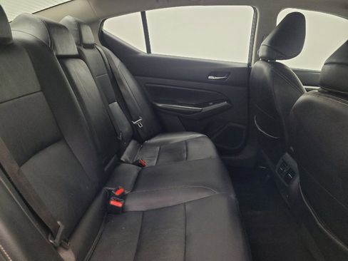 Used 2022 Nissan Altima 2.5 SL AWD/4WD image 19
