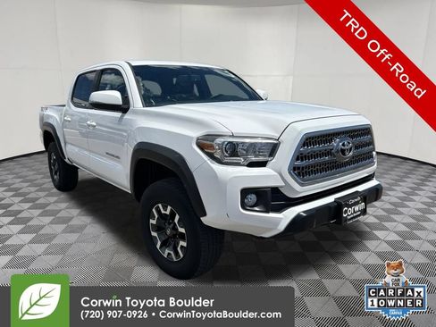 Used 2017 Toyota Tacoma TRD Off-Road AWD/4WD image 1