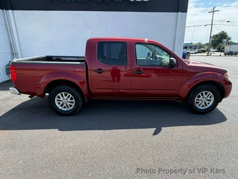 Used 2014 Nissan Frontier SV RWD image 4