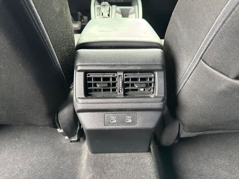 Used 2025 Honda Accord LX image 29