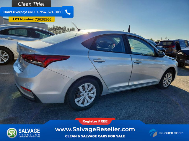 Used 2018 Hyundai Accent SE FWD image 4