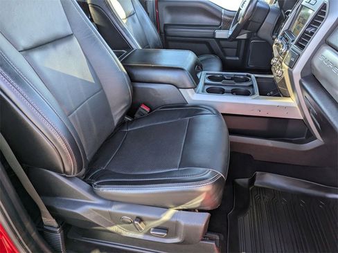 Used 2019 Ford F250 Lariat w/ Lariat Ultimate Package image 20