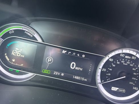 Used 2017 Kia Niro EX image 20