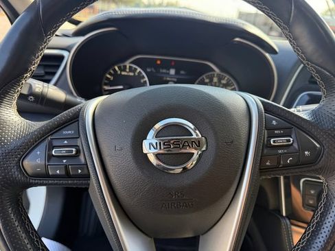 Used 2021 Nissan Maxima Platinum FWD image 20
