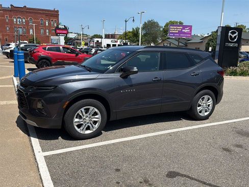 Used 2021 Chevrolet Blazer LT FWD image 21
