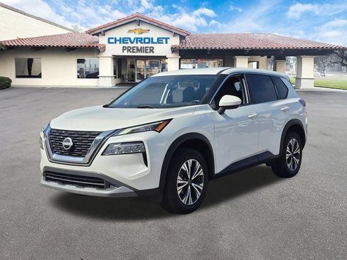 Used 2023 Nissan Rogue SV AWD/4WD image 4