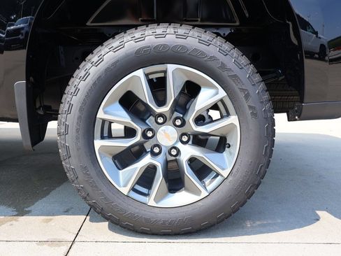 New 2026 Chevrolet Silverado 1500 LT AWD/4WD image 42