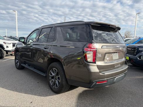 Used 2021 Chevrolet Tahoe Z71 w/ Z71 Signature Package image 3