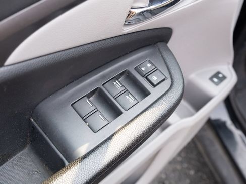 Used 2017 Honda Pilot EX-L image 9