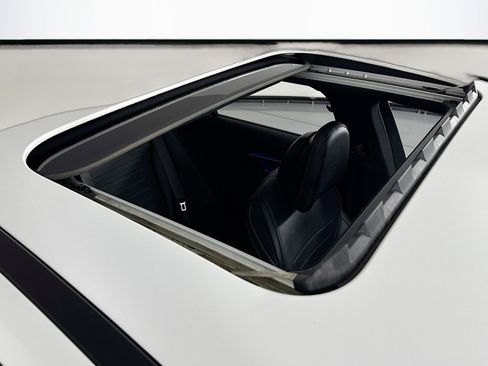 Certified 2022 Mercedes-Benz C 300 Sedan image 22