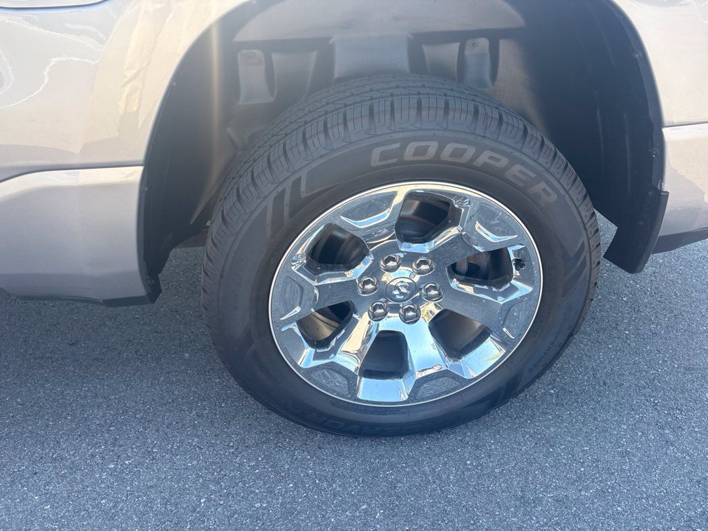 Used 2022 RAM 1500 Big Horn AWD/4WD image 35