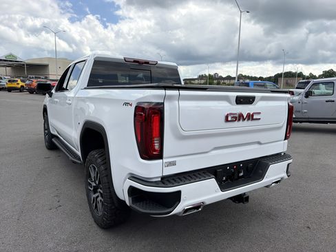 Used 2026 GMC Sierra 1500 AT4 w/ Technology Package AWD/4WD image 8