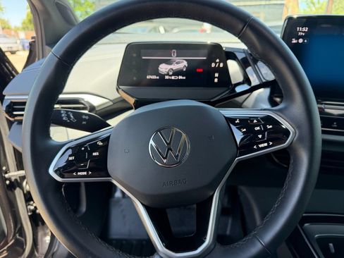 Used 2023 Volkswagen ID.4 Pro S AWD/4WD image 30