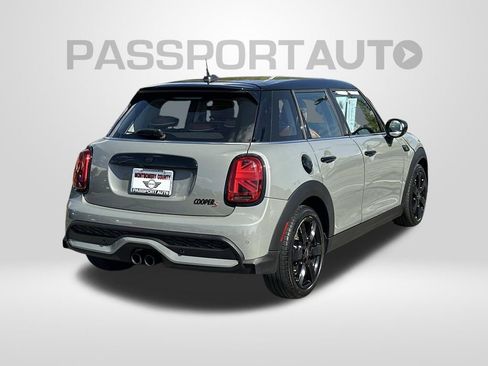 Used 2022 MINI Cooper S image 5