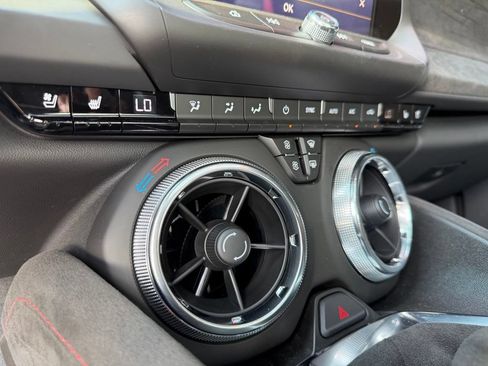 Used 2023 Chevrolet Camaro ZL1 RWD image 29