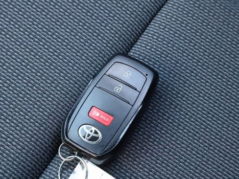 Certified 2023 Toyota Prius LE image 26