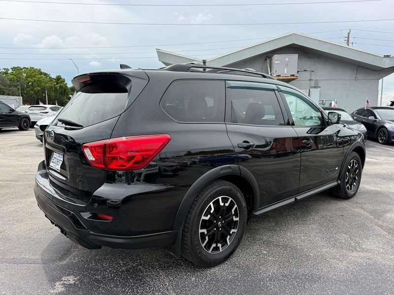 Used 2020 Nissan Pathfinder SL AWD/4WD image 5
