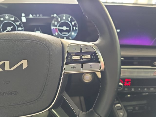 Used 2023 Kia Telluride SX Prestige X-Pro AWD/4WD image 19