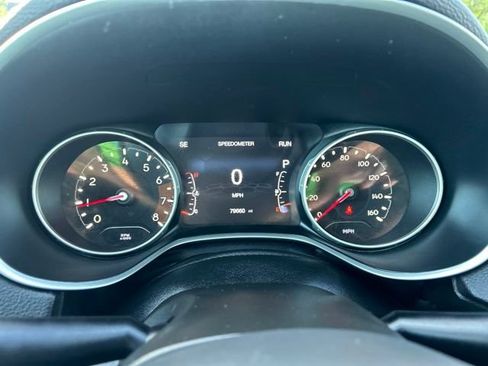 Used 2019 Jeep Compass Limited AWD/4WD image 22