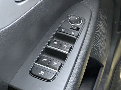 Used 2023 Kia Forte LXS FWD image 20