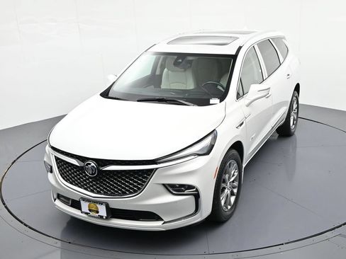 Used 2022 Buick Enclave Avenir w/ Avenir Technology Package AWD/4WD image 20
