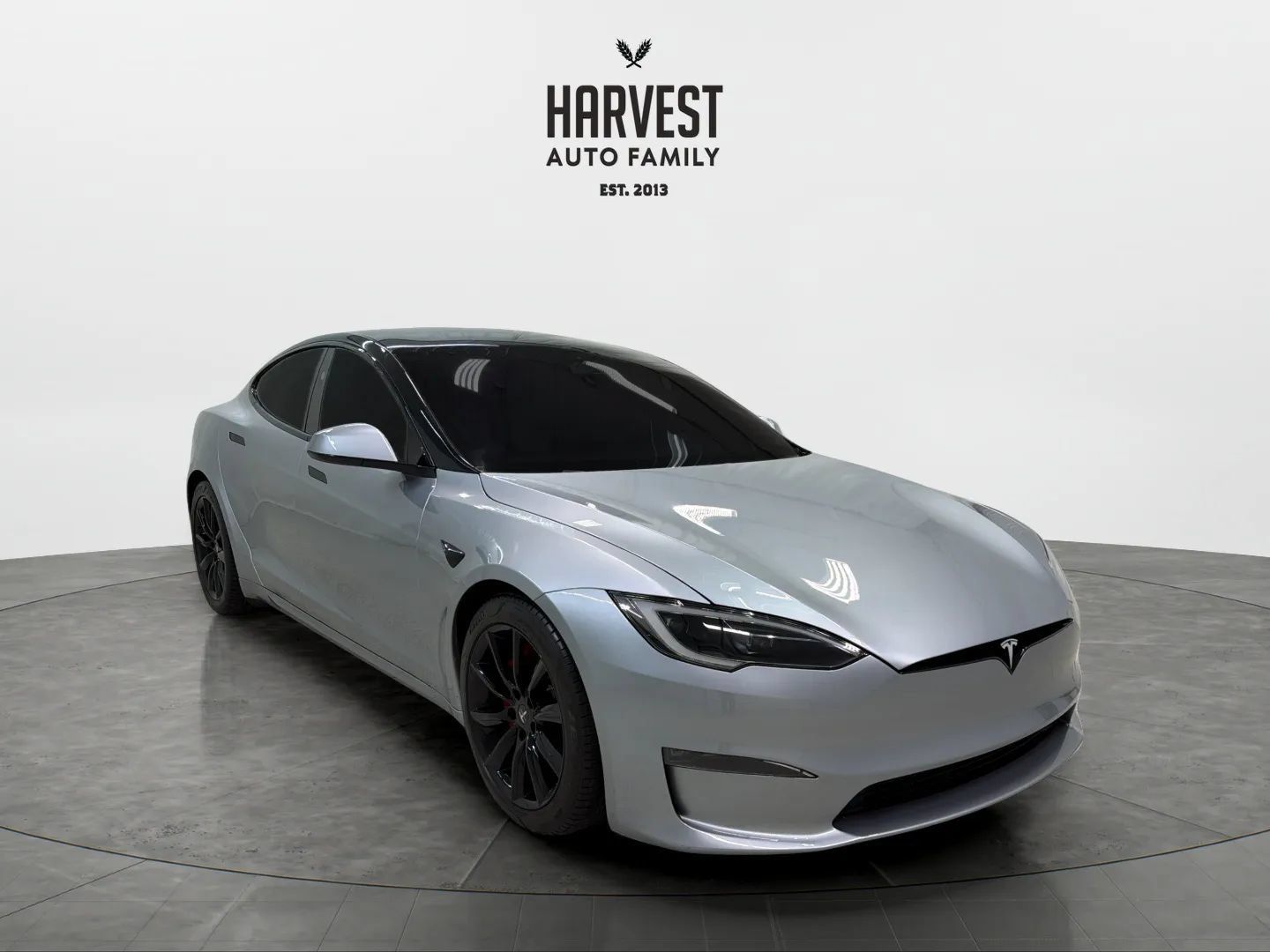 Used 2025 Tesla Model S Plaid AWD/4WD image 10