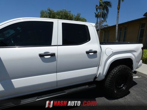 Used 2024 Toyota Tacoma SR RWD image 13