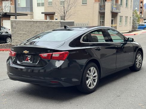 Used 2018 Chevrolet Malibu LT image 6