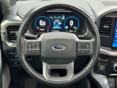 Used 2023 Ford F150 Lariat w/ Equipment Group 502A High AWD/4WD image 16