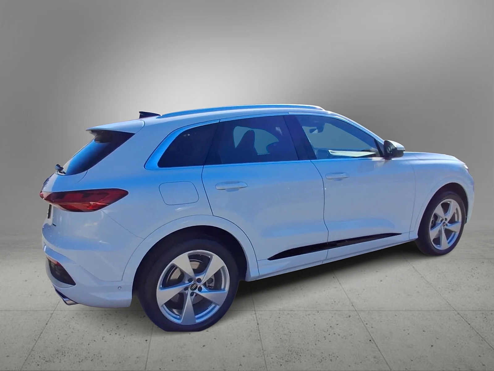 Used 2025 Audi Q5 Prestige AWD/4WD image 8