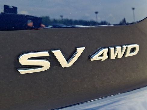 Used 2022 Nissan Pathfinder SV AWD/4WD image 31