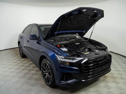 Used 2020 Audi Q8 Prestige AWD/4WD image 33