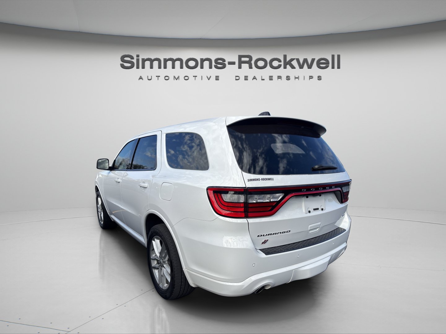 Used 2025 Dodge Durango GT w/ Trailer Tow Group IV AWD/4WD image 5