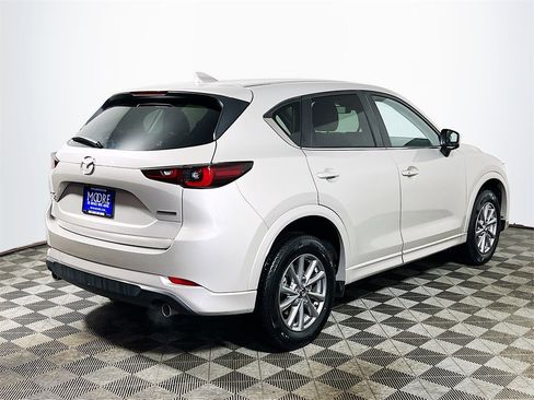 Used 2024 MAZDA CX-5 AWD 2.5 S w/ Select Package image 7