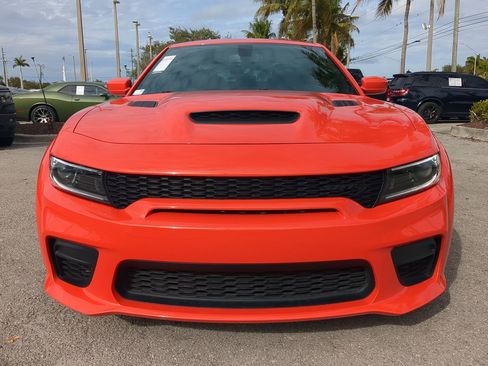 Used 2022 Dodge Charger SRT Hellcat w/ Harman/Kardon Audio Group image 3