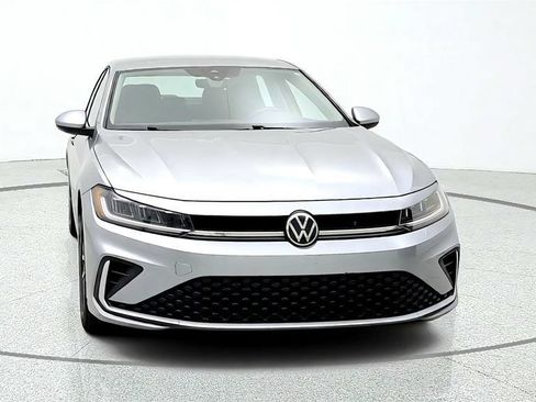 Used 2025 Volkswagen Jetta S FWD image 2