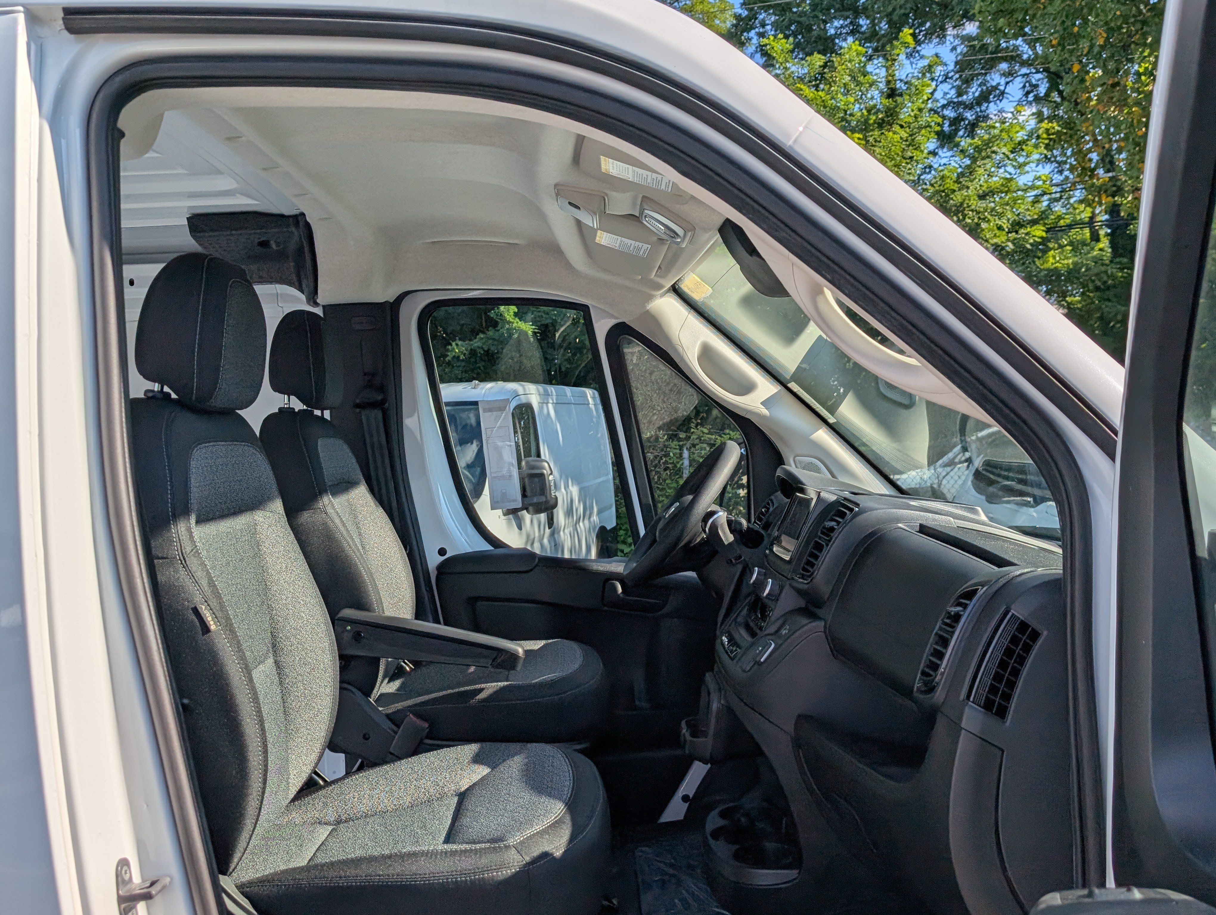 New 2025 RAM ProMaster 1500 FWD image 10