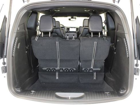 New 2027 Chrysler Pacifica Select FWD image 19