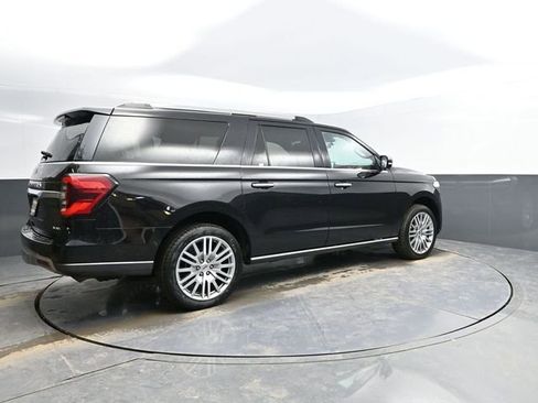 Used 2024 Ford Expedition Max Limited image 10