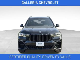 Used 2022 BMW X7 M50i AWD/4WD video 3