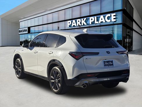 Certified 2025 Acura ADX A-Spec image 4