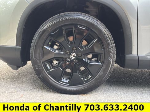 Used 2026 Honda Pilot Black Edition image 32