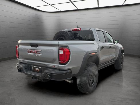 New 2025 GMC Canyon AT4 w/ AT4X AEV Edition AWD/4WD image 5