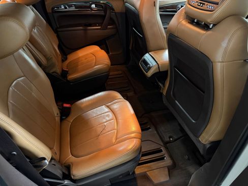 Used 2014 Buick Enclave Premium FWD image 41