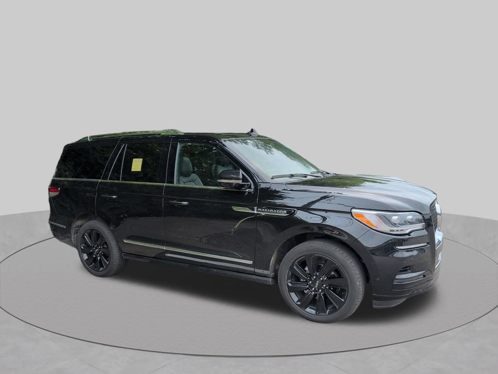 Used 2023 Lincoln Navigator Reserve AWD/4WD image 19