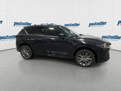Used 2025 MAZDA CX-5 Signature AWD/4WD image 13